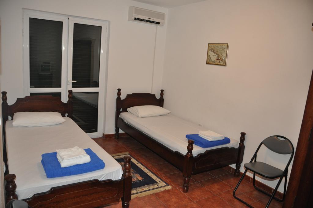 Apartmani Jasmina Котор Экстерьер фото