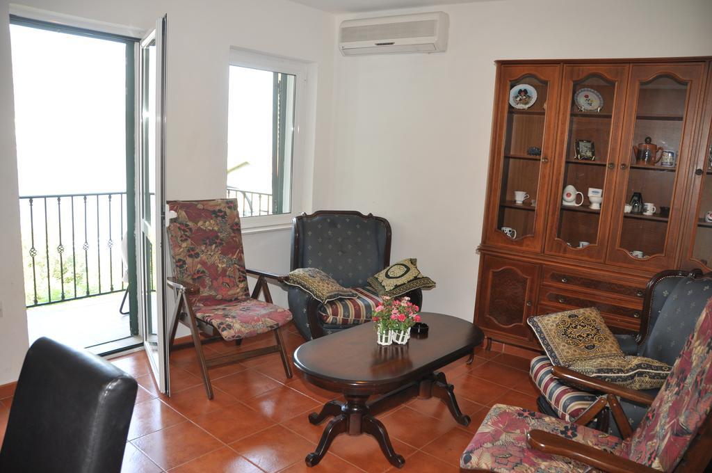 Apartmani Jasmina Котор Экстерьер фото