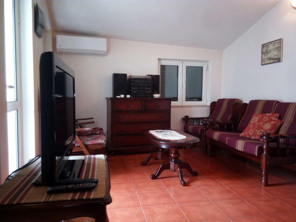 Apartmani Jasmina Котор Экстерьер фото