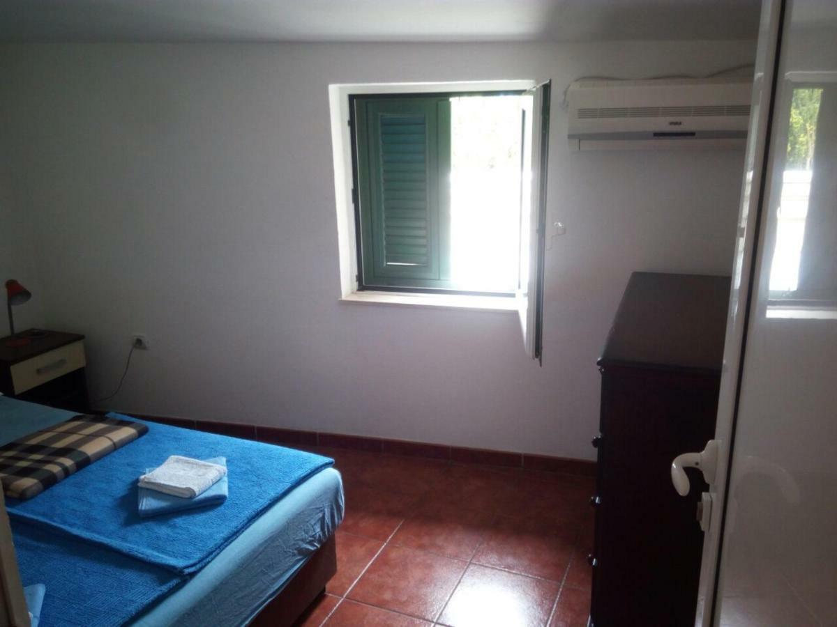 Apartmani Jasmina Котор Экстерьер фото