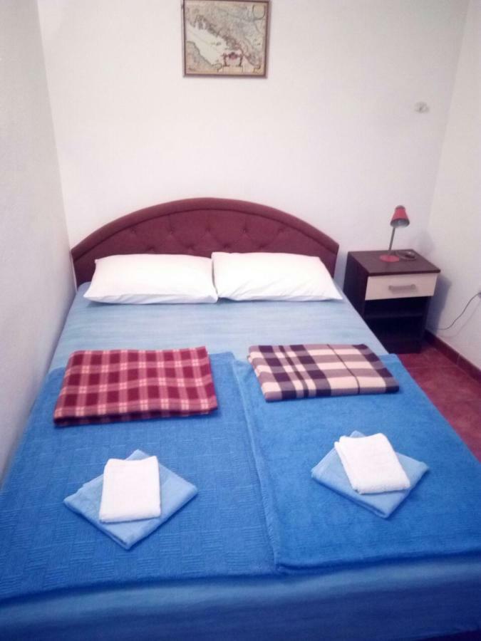 Apartmani Jasmina Котор Экстерьер фото