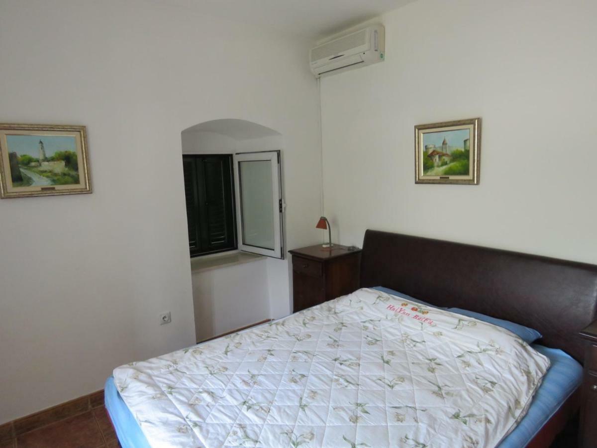 Apartmani Jasmina Котор Экстерьер фото